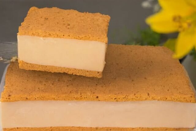 Quick Microwave Banana Condensed Milk Cake Recipe