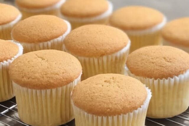 Light and Moist Milk Cupcakes Recipe